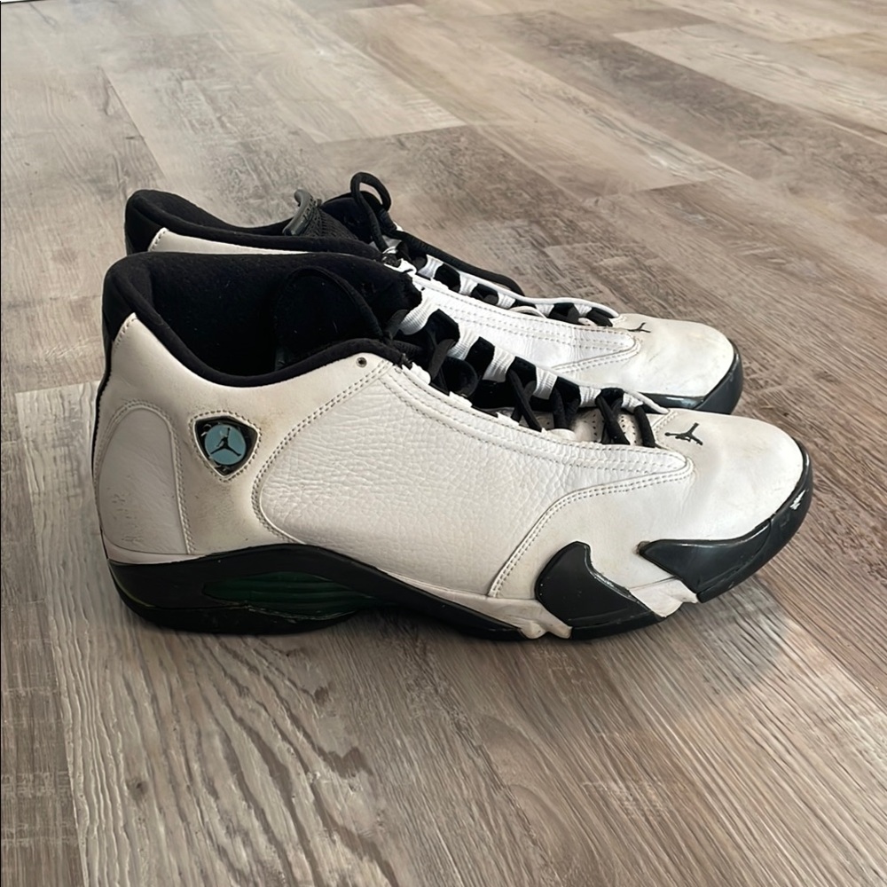 AIR JORDAN XIV
OXIDIZED GREEN White and Black Sneakers
